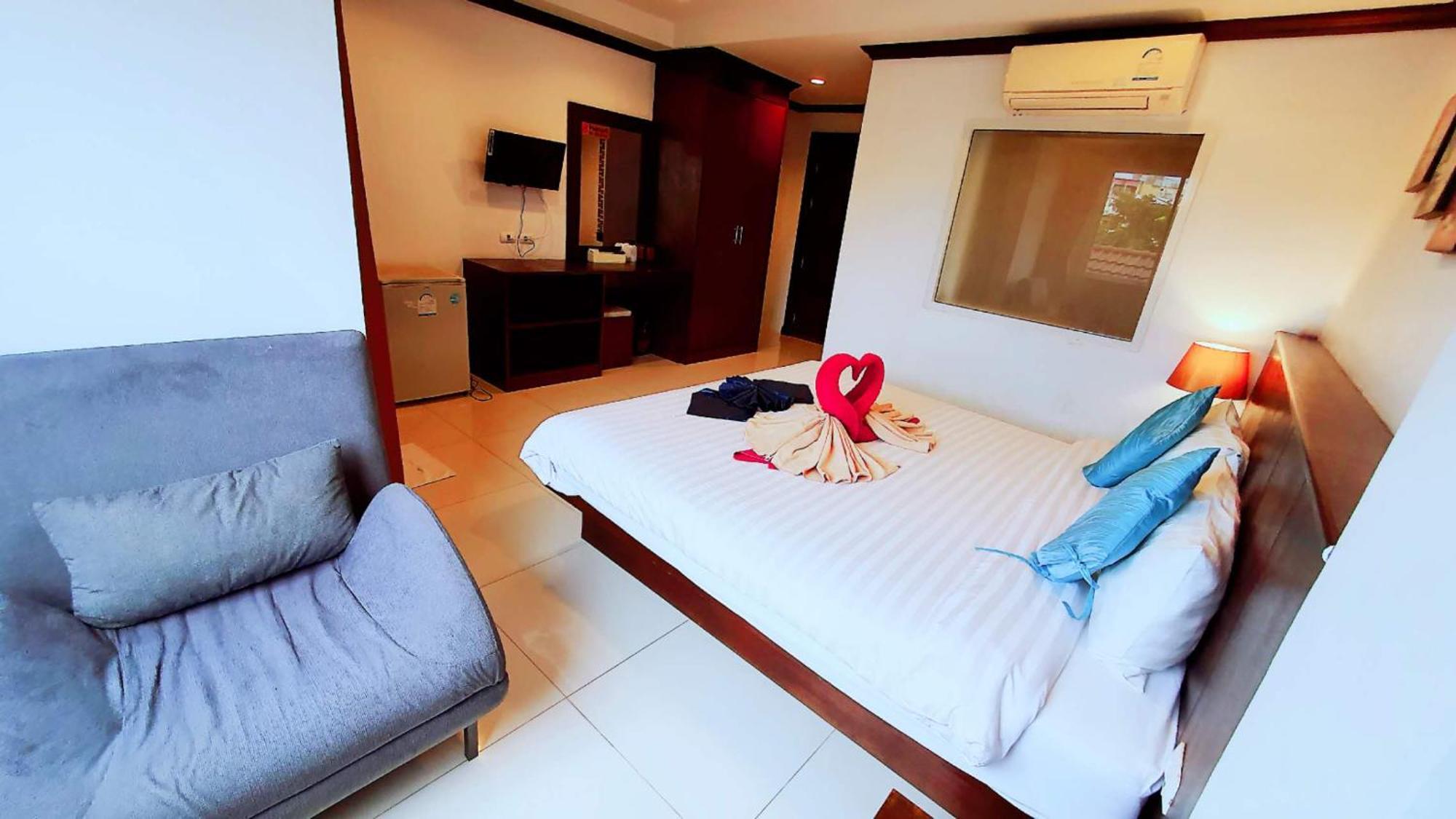 水果天堂旅馆 Hotel Patong Luaran gambar